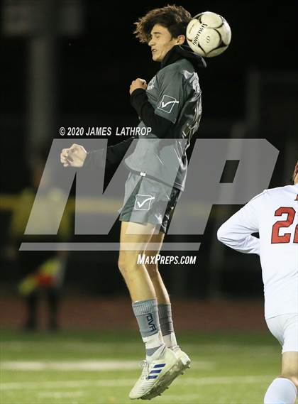 Thumbnail 3 in Holley @ East Rochester (NYPHSAA Section 5 Final) photogallery.