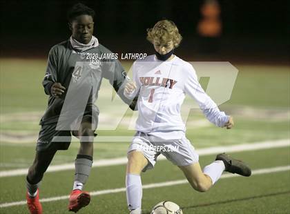 Thumbnail 2 in Holley @ East Rochester (NYPHSAA Section 5 Final) photogallery.