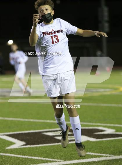 Thumbnail 1 in Holley @ East Rochester (NYPHSAA Section 5 Final) photogallery.
