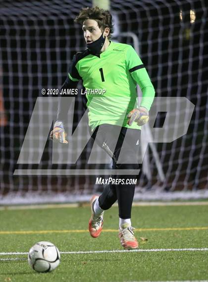 Thumbnail 1 in Holley @ East Rochester (NYPHSAA Section 5 Final) photogallery.