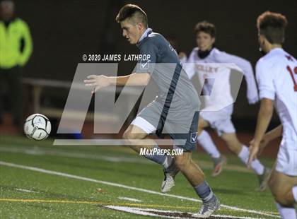 Thumbnail 3 in Holley @ East Rochester (NYPHSAA Section 5 Final) photogallery.