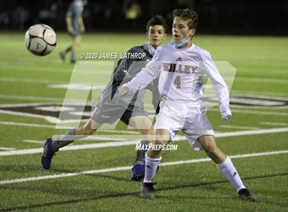 Thumbnail 1 in Holley @ East Rochester (NYPHSAA Section 5 Final) photogallery.