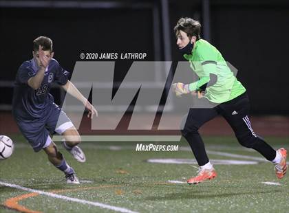 Thumbnail 3 in Holley @ East Rochester (NYPHSAA Section 5 Final) photogallery.