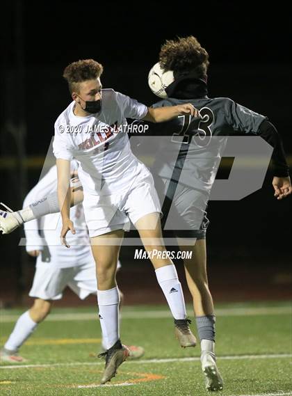Thumbnail 1 in Holley @ East Rochester (NYPHSAA Section 5 Final) photogallery.