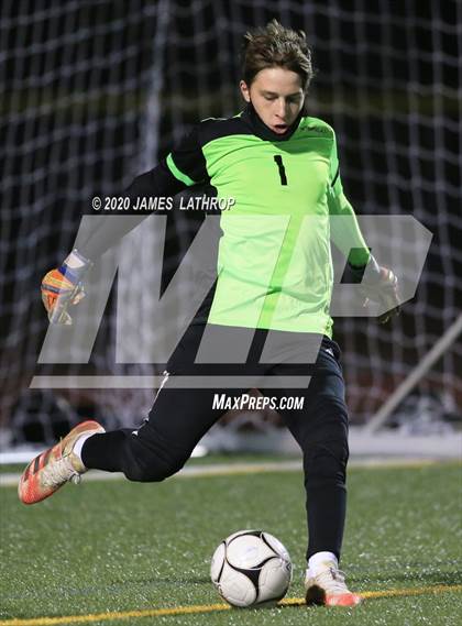Thumbnail 3 in Holley @ East Rochester (NYPHSAA Section 5 Final) photogallery.