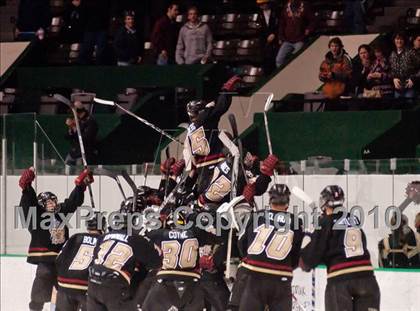 Thumbnail 2 in Maple Grove vs Centennial (Section 5AA Semifinal) photogallery.