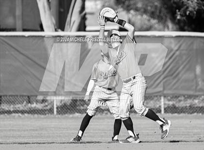 Thumbnail 2 in  Chatsworth vs Helix (73rd Annual Lion's Tournament) photogallery.