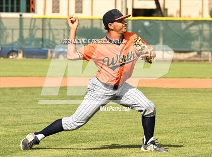 Thumbnail 2 in  Chatsworth vs Helix (73rd Annual Lion's Tournament) photogallery.