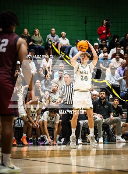 Thumbnail 3 in Perry @ Basha photogallery.