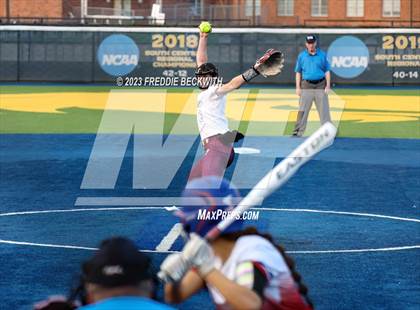 Thumbnail 1 in Whitesboro @ Prairiland (UIL 3A Softball Regional Quarterfinal) photogallery.