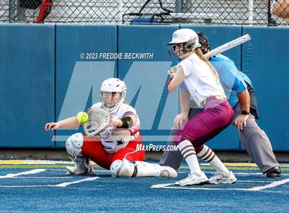 Thumbnail 2 in Whitesboro @ Prairiland (UIL 3A Softball Regional Quarterfinal) photogallery.