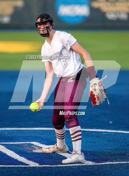 Thumbnail 2 in Whitesboro @ Prairiland (UIL 3A Softball Regional Quarterfinal) photogallery.