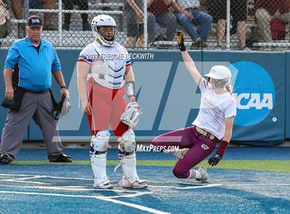 Thumbnail 3 in Whitesboro @ Prairiland (UIL 3A Softball Regional Quarterfinal) photogallery.