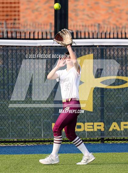 Thumbnail 3 in Whitesboro @ Prairiland (UIL 3A Softball Regional Quarterfinal) photogallery.