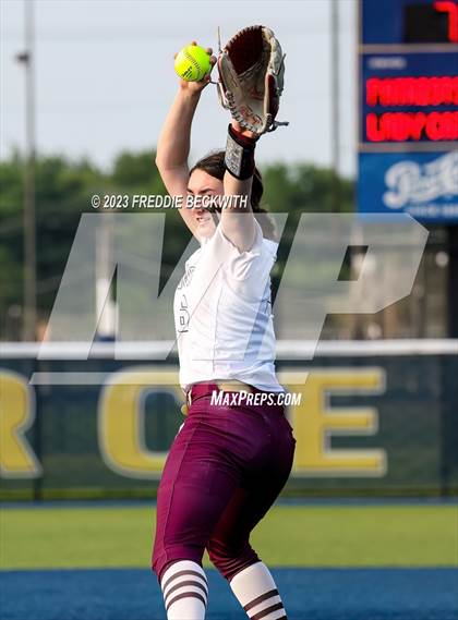 Thumbnail 1 in Whitesboro @ Prairiland (UIL 3A Softball Regional Quarterfinal) photogallery.