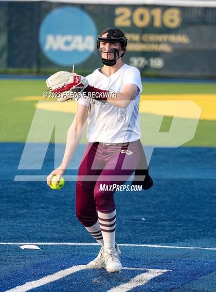 Thumbnail 2 in Whitesboro @ Prairiland (UIL 3A Softball Regional Quarterfinal) photogallery.