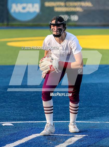 Thumbnail 2 in Whitesboro @ Prairiland (UIL 3A Softball Regional Quarterfinal) photogallery.
