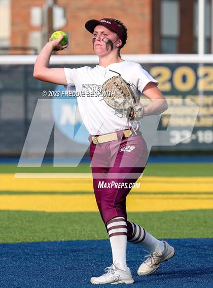 Thumbnail 1 in Whitesboro @ Prairiland (UIL 3A Softball Regional Quarterfinal) photogallery.