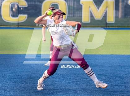 Thumbnail 2 in Whitesboro @ Prairiland (UIL 3A Softball Regional Quarterfinal) photogallery.