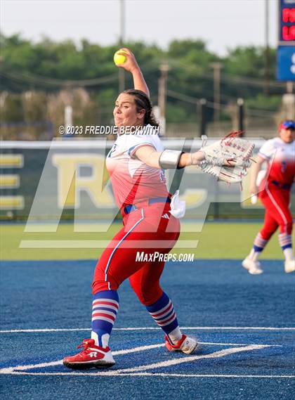 Thumbnail 2 in Whitesboro @ Prairiland (UIL 3A Softball Regional Quarterfinal) photogallery.
