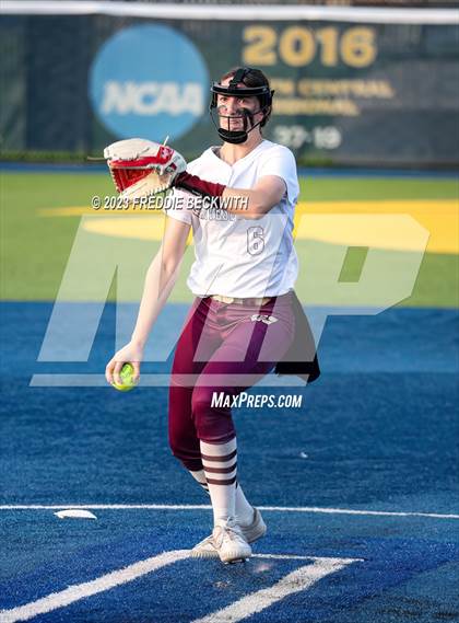 Thumbnail 3 in Whitesboro @ Prairiland (UIL 3A Softball Regional Quarterfinal) photogallery.