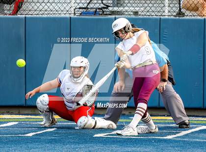 Thumbnail 1 in Whitesboro @ Prairiland (UIL 3A Softball Regional Quarterfinal) photogallery.