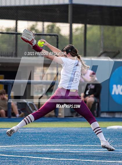 Thumbnail 3 in Whitesboro @ Prairiland (UIL 3A Softball Regional Quarterfinal) photogallery.