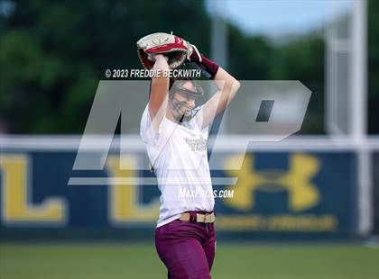 Thumbnail 2 in Whitesboro @ Prairiland (UIL 3A Softball Regional Quarterfinal) photogallery.