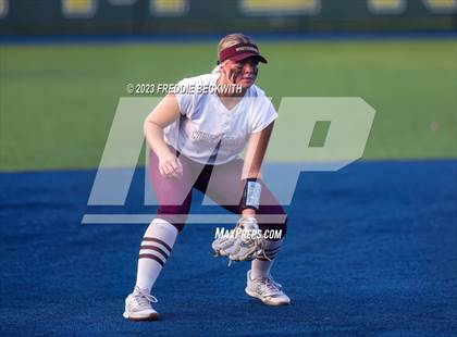 Thumbnail 2 in Whitesboro @ Prairiland (UIL 3A Softball Regional Quarterfinal) photogallery.