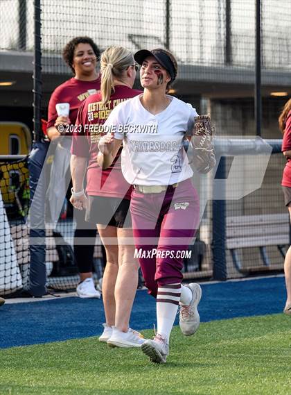 Thumbnail 2 in Whitesboro @ Prairiland (UIL 3A Softball Regional Quarterfinal) photogallery.