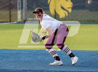 Thumbnail 3 in Whitesboro @ Prairiland (UIL 3A Softball Regional Quarterfinal) photogallery.
