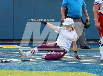 Thumbnail 2 in Whitesboro @ Prairiland (UIL 3A Softball Regional Quarterfinal) photogallery.