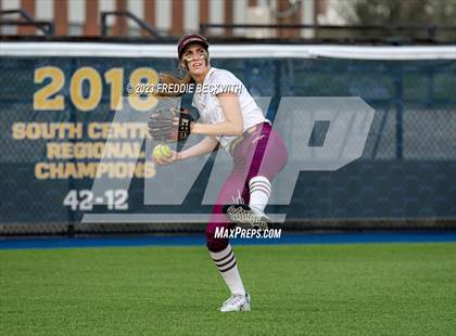 Thumbnail 2 in Whitesboro @ Prairiland (UIL 3A Softball Regional Quarterfinal) photogallery.