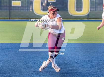 Thumbnail 2 in Whitesboro @ Prairiland (UIL 3A Softball Regional Quarterfinal) photogallery.