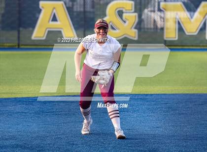 Thumbnail 1 in Whitesboro @ Prairiland (UIL 3A Softball Regional Quarterfinal) photogallery.