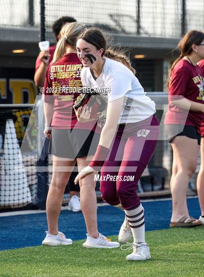 Thumbnail 2 in Whitesboro @ Prairiland (UIL 3A Softball Regional Quarterfinal) photogallery.