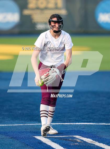 Thumbnail 3 in Whitesboro @ Prairiland (UIL 3A Softball Regional Quarterfinal) photogallery.