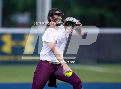 Thumbnail 3 in Whitesboro @ Prairiland (UIL 3A Softball Regional Quarterfinal) photogallery.