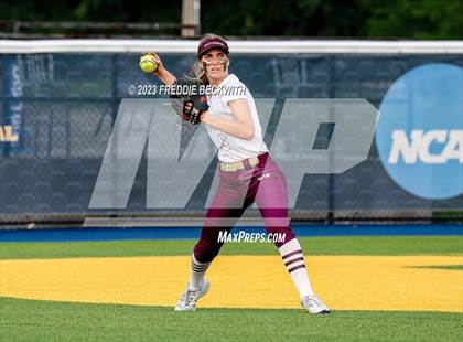Thumbnail 2 in Whitesboro @ Prairiland (UIL 3A Softball Regional Quarterfinal) photogallery.