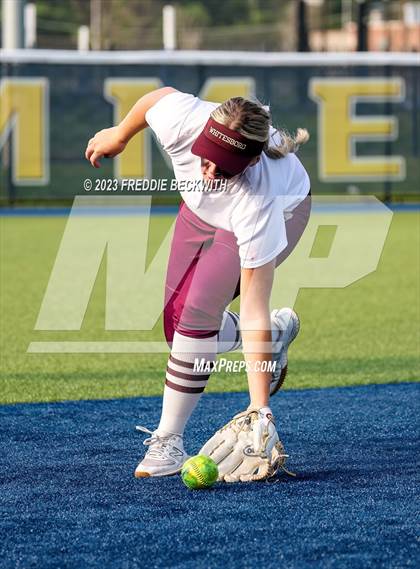 Thumbnail 1 in Whitesboro @ Prairiland (UIL 3A Softball Regional Quarterfinal) photogallery.