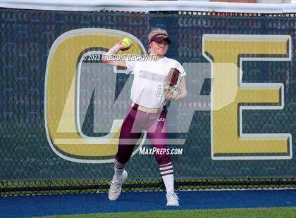 Thumbnail 2 in Whitesboro @ Prairiland (UIL 3A Softball Regional Quarterfinal) photogallery.