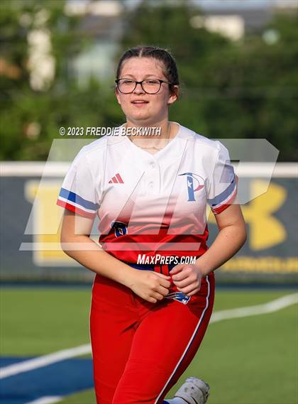 Thumbnail 2 in Whitesboro @ Prairiland (UIL 3A Softball Regional Quarterfinal) photogallery.
