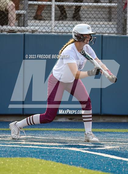 Thumbnail 2 in Whitesboro @ Prairiland (UIL 3A Softball Regional Quarterfinal) photogallery.