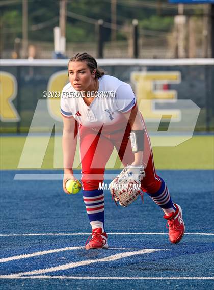 Thumbnail 3 in Whitesboro @ Prairiland (UIL 3A Softball Regional Quarterfinal) photogallery.