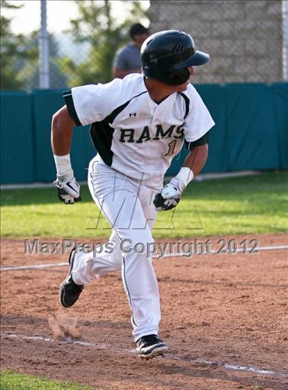 Thumbnail 1 in North @ Garces photogallery.