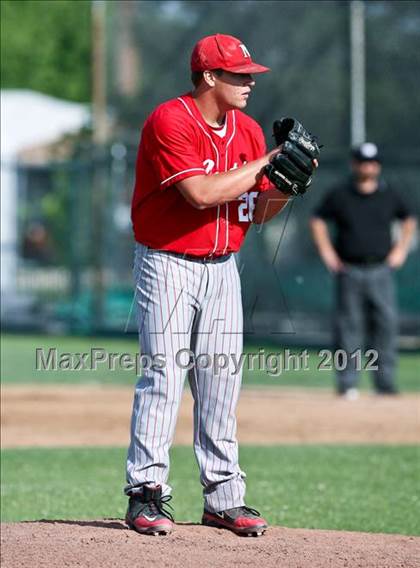 Thumbnail 1 in North @ Garces photogallery.