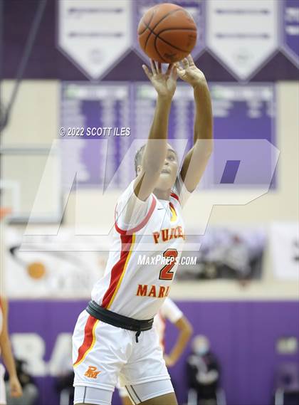 Thumbnail 1 in Bishop Hartley vs. Purcell Marian (OGBR Classic in the City) photogallery.
