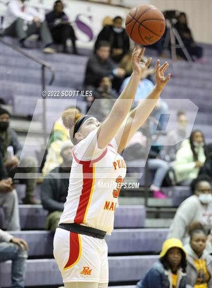 Thumbnail 2 in Bishop Hartley vs. Purcell Marian (OGBR Classic in the City) photogallery.