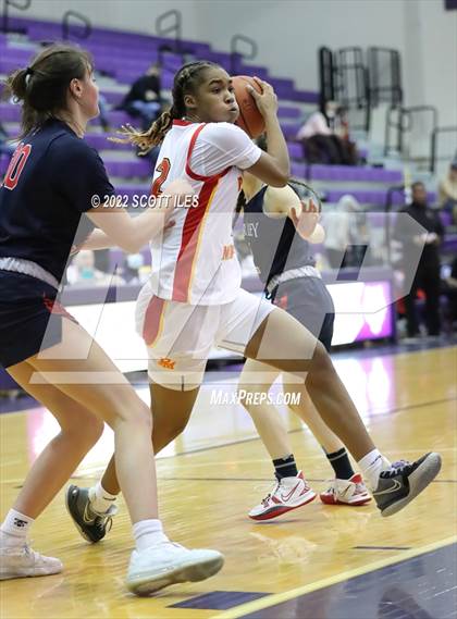 Thumbnail 2 in Bishop Hartley vs. Purcell Marian (OGBR Classic in the City) photogallery.