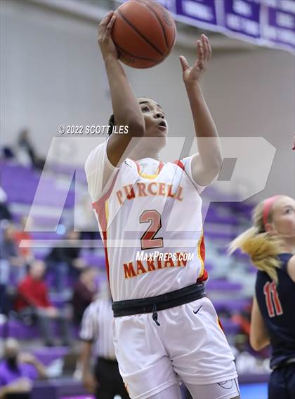 Thumbnail 3 in Bishop Hartley vs. Purcell Marian (OGBR Classic in the City) photogallery.
